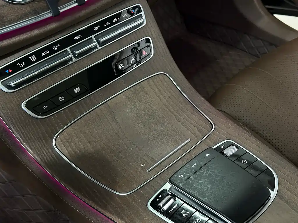 Mercedes-Benz Mercedes-Benz E-Class 2021 E 300 L Fashion Edition 2021 - thumbnail 18