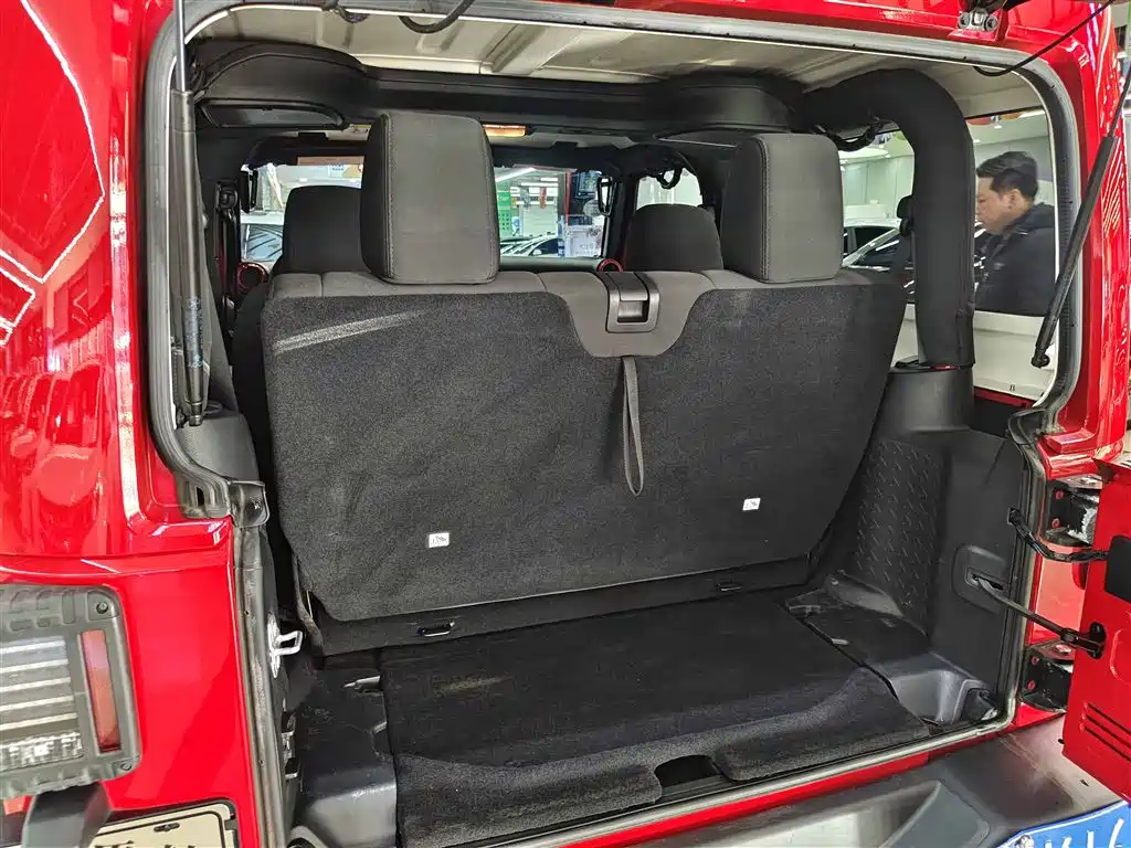 Jeep Jeep Wrangler 2015 3.6L Rubicon Two-Door Comfort Edition 2016 - thumbnail 12