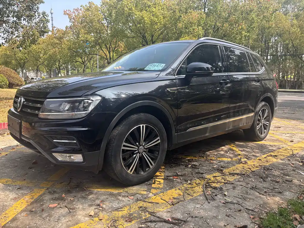 Volkswagen Tiguan L 2019 330TSI Automatic 2WD Panoramic Comfort Edition China VI 2019 - thumbnail 3