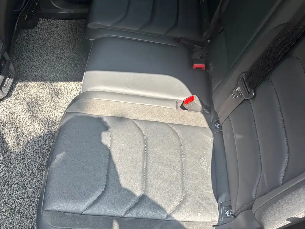 Volkswagen Tiguan L 2019 330TSI Automatic 2WD Panoramic Comfort Edition China VI 2019 - thumbnail 5