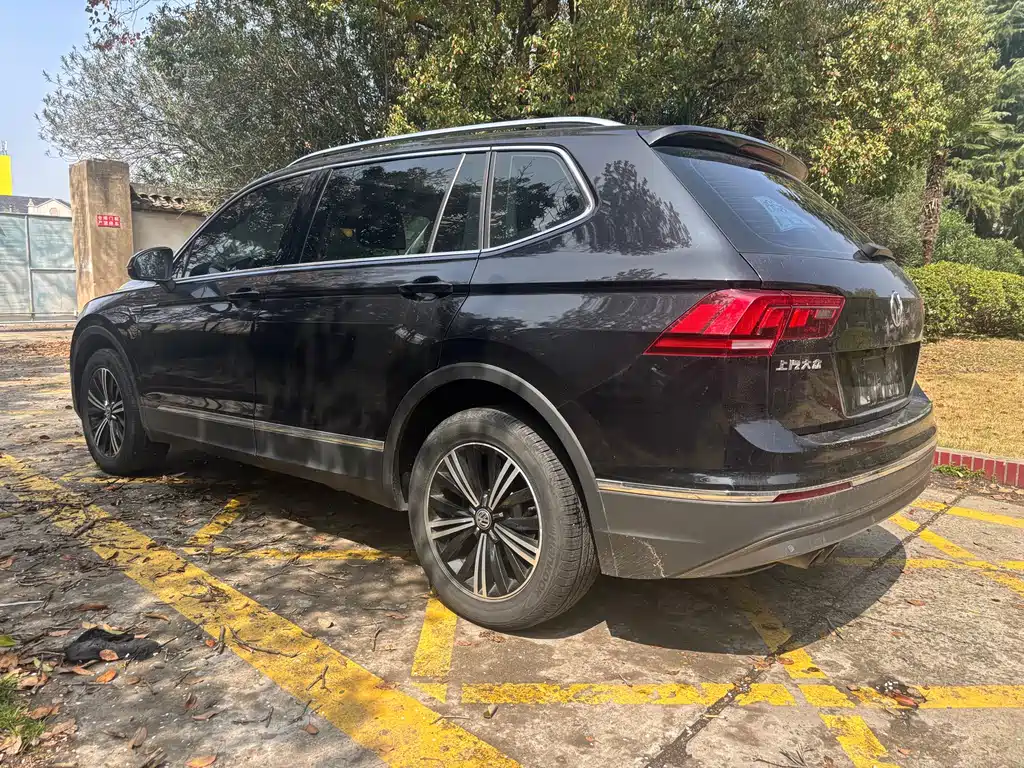 Volkswagen Tiguan L 2019 330TSI Automatic 2WD Panoramic Comfort Edition China VI 2019 - thumbnail 7
