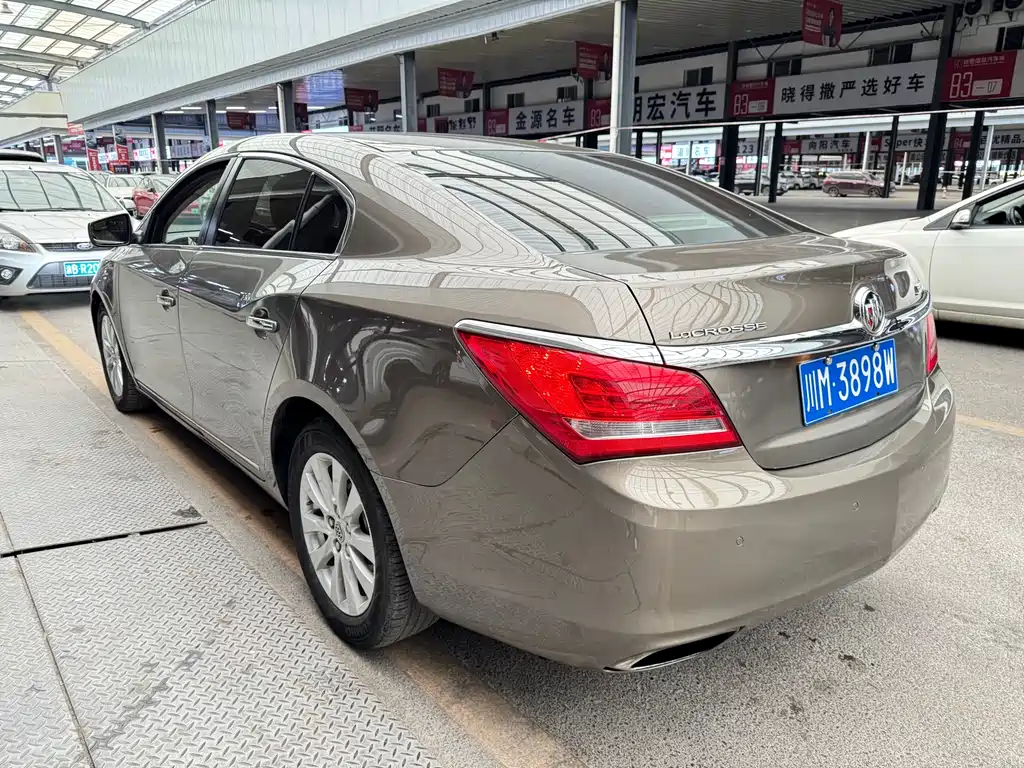 Buick Buick LaCrosse 2013 2.4L SIDI Leading Comfort Edition 2014 - thumbnail 4