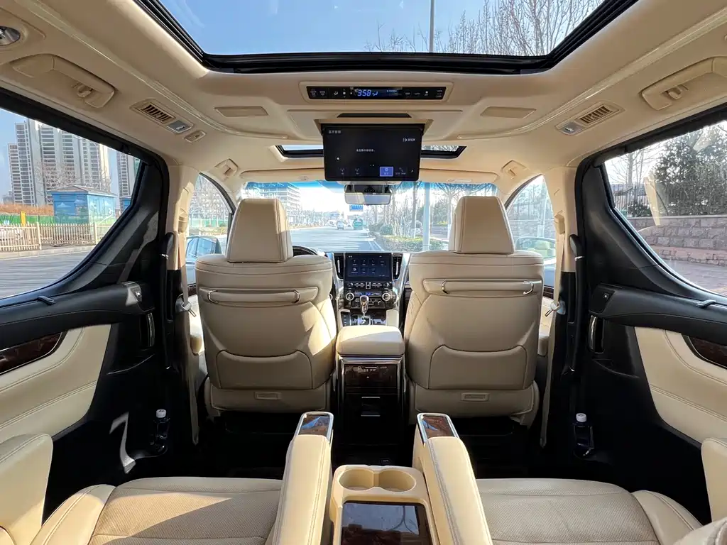 Toyota Alphard 2021 Model Hybrid 2.5L Luxury Version 2022 - thumbnail 9
