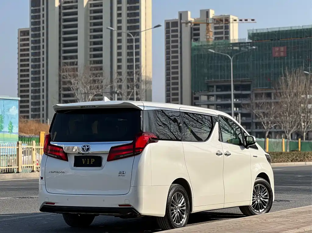 Toyota Alphard 2021 Model Hybrid 2.5L Luxury Version 2022 - thumbnail 14