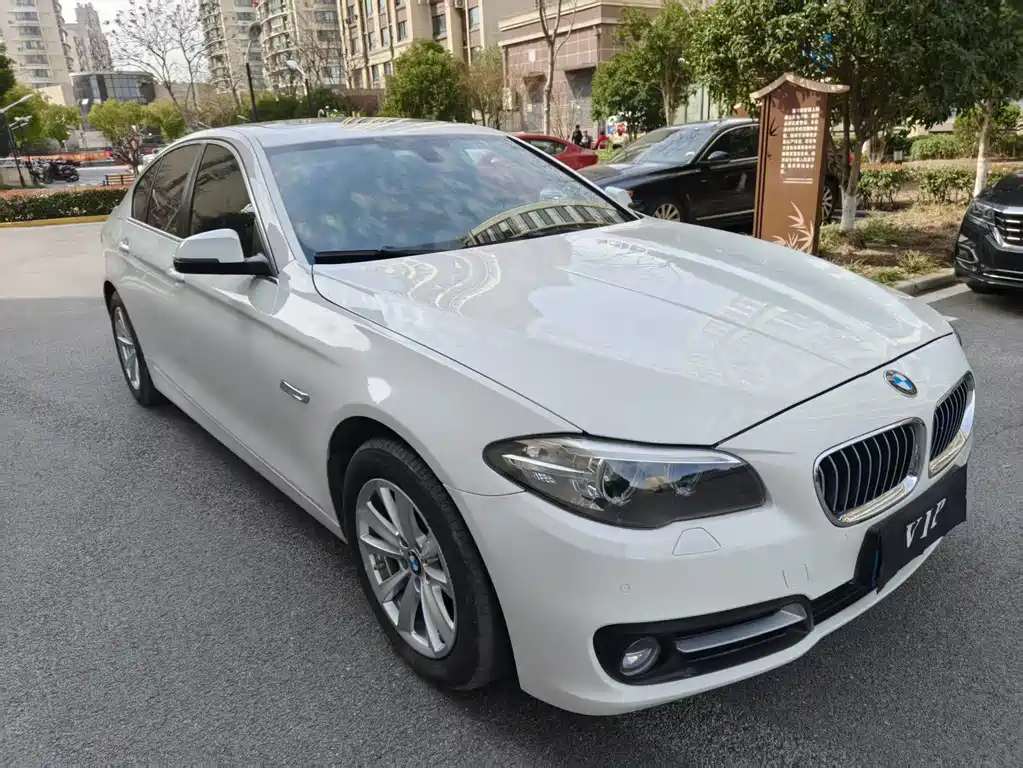 BMW BMW 5 Series Import 2014 520i Elegant 2015 - thumbnail 3