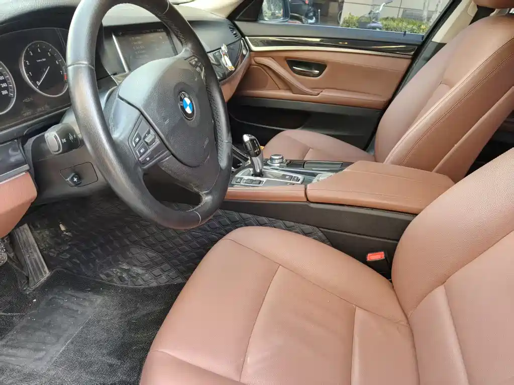 BMW BMW 5 Series Import 2014 520i Elegant 2015 - thumbnail 4