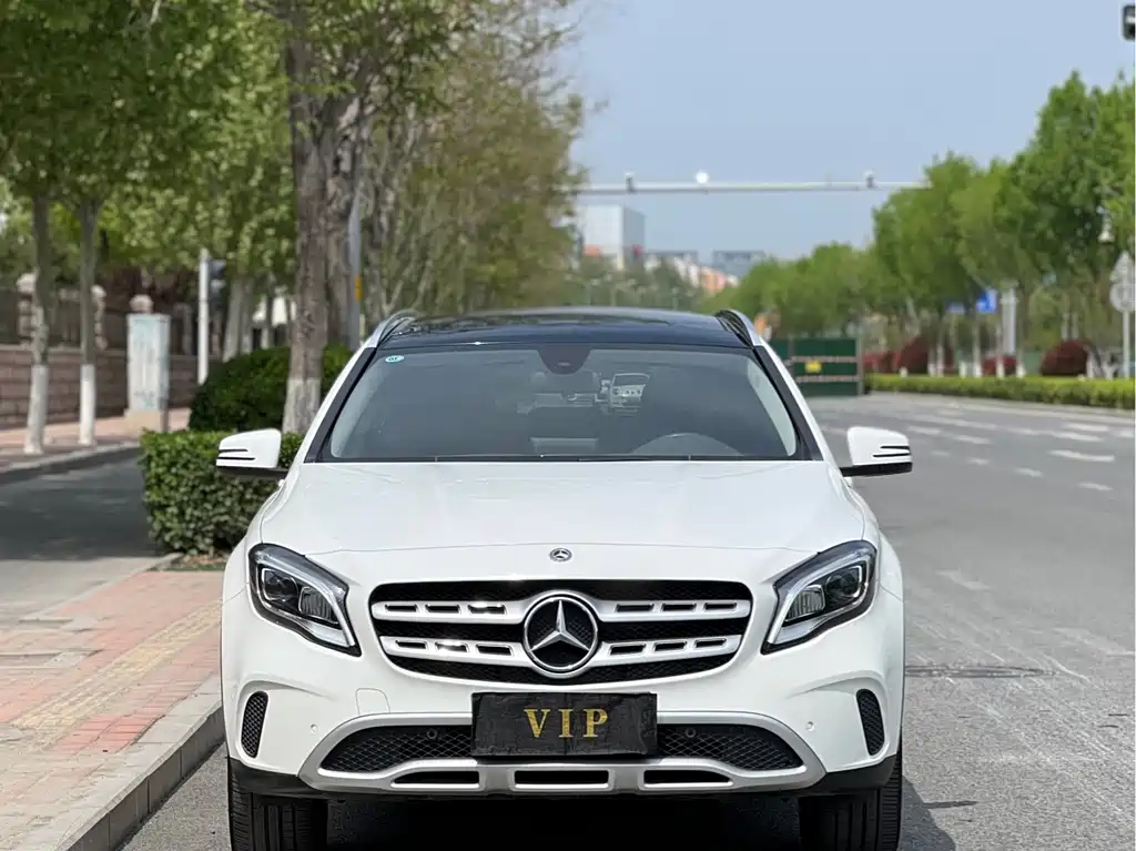 Mercedes-Benz Mercedes-Benz GLA 2018 GLA 200 Style 2019 - thumbnail 2
