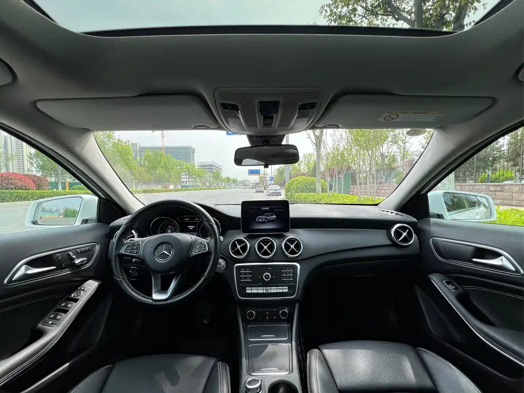 Mercedes-Benz Mercedes-Benz GLA 2018 GLA 200 Style 2019 - thumbnail 5