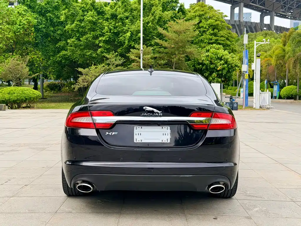 Jaguar Jaguar XF 2015 XF 2.0T Luxury Edition 2014 - thumbnail 5