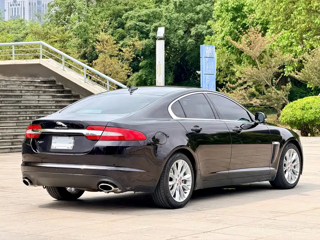 Jaguar Jaguar XF 2015 XF 2.0T Luxury Edition 2014 - thumbnail 6