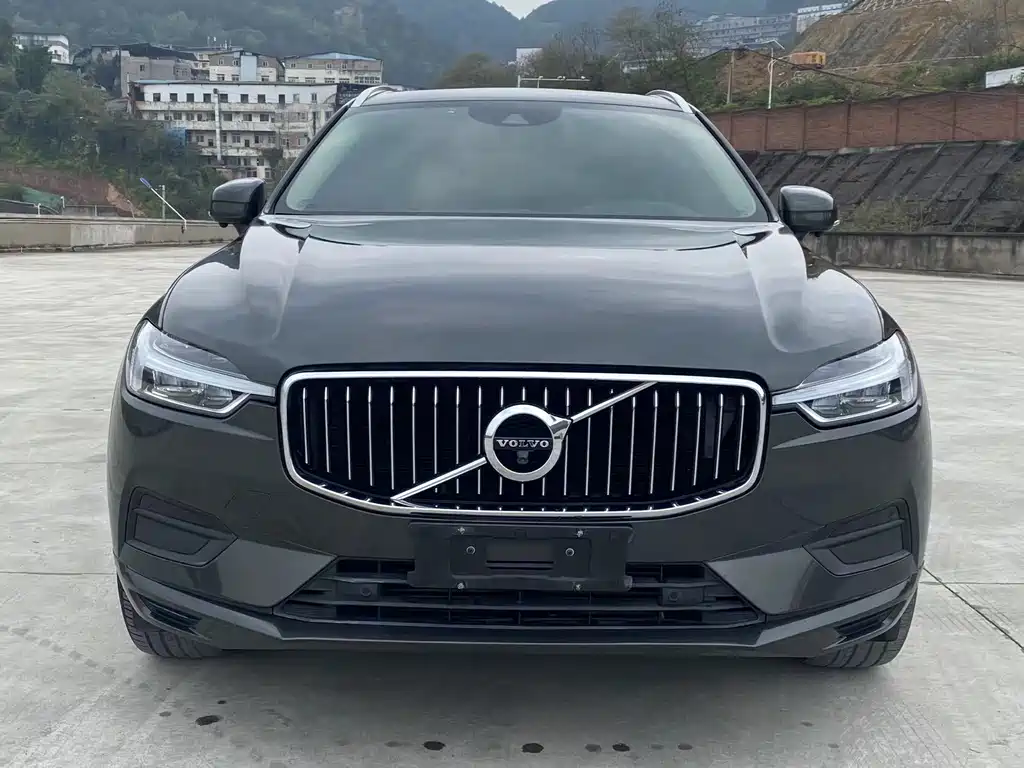Volvo Volvo XC60 2019 T5 AWD Momentum Edition Euro VI 2019 - thumbnail 2