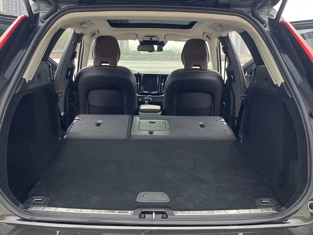 Volvo Volvo XC60 2019 T5 AWD Momentum Edition Euro VI 2019 - thumbnail 7