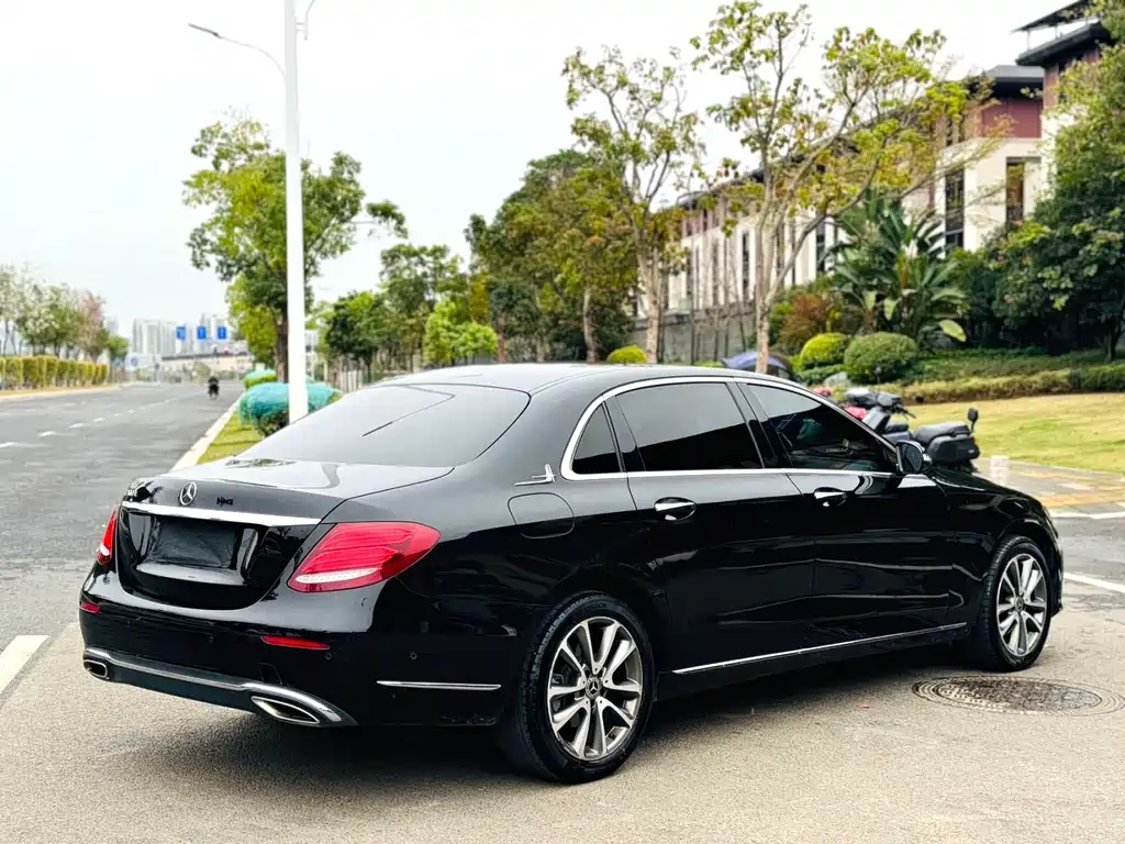 Mercedes-Benz Mercedes-Benz E-Class 2018 E 200 L 2018 - thumbnail 9