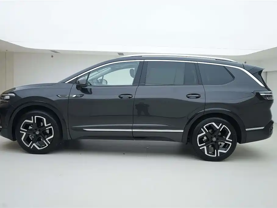 Volkswagen Landscape 2026 450TSI AWD Flagship 6-seater 2025 - thumbnail 3