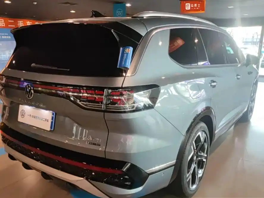 Volkswagen Landscape 2026 450TSI AWD Flagship 6-seater 2025 - thumbnail 3