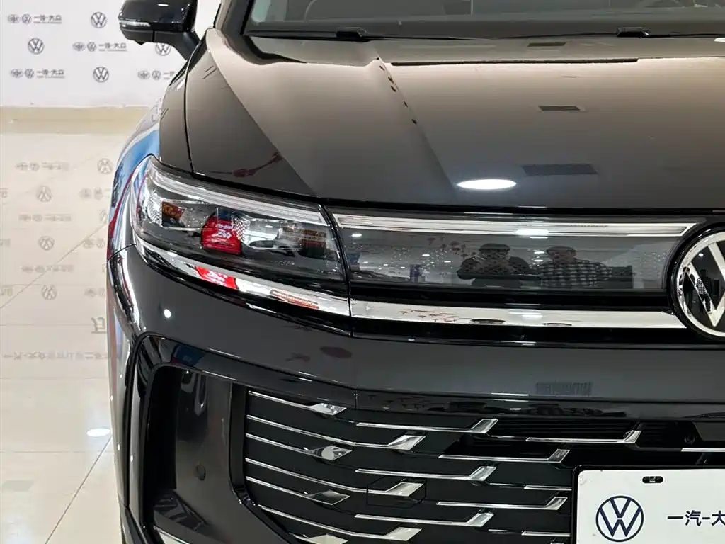Volkswagen Landscape 2026 450TSI AWD Supreme 6-seater 2025 - thumbnail 13