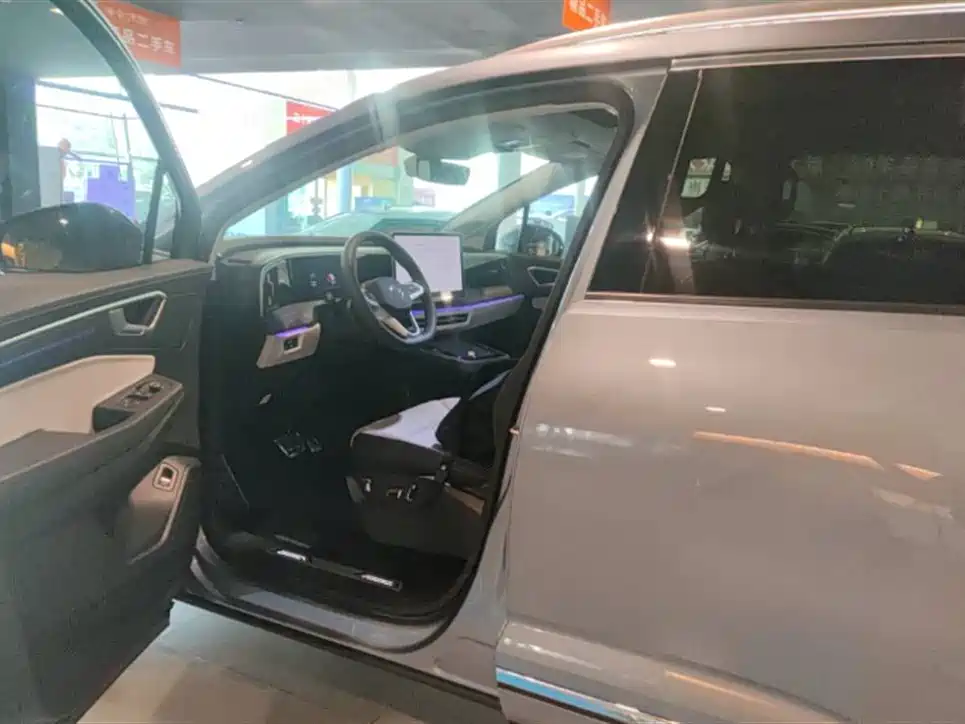 Volkswagen Landscape 2026 450TSI AWD Flagship 6-seater 2025 - thumbnail 6