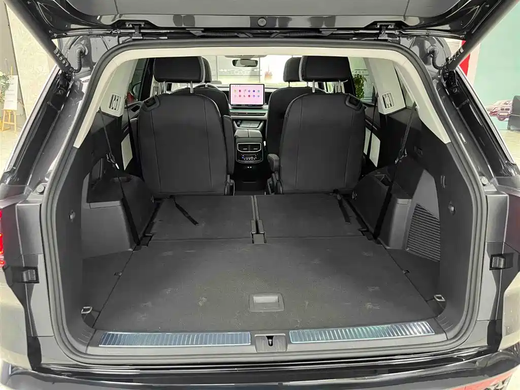 Volkswagen Landscape 2026 450TSI AWD Flagship 6-seater 2025 - thumbnail 17
