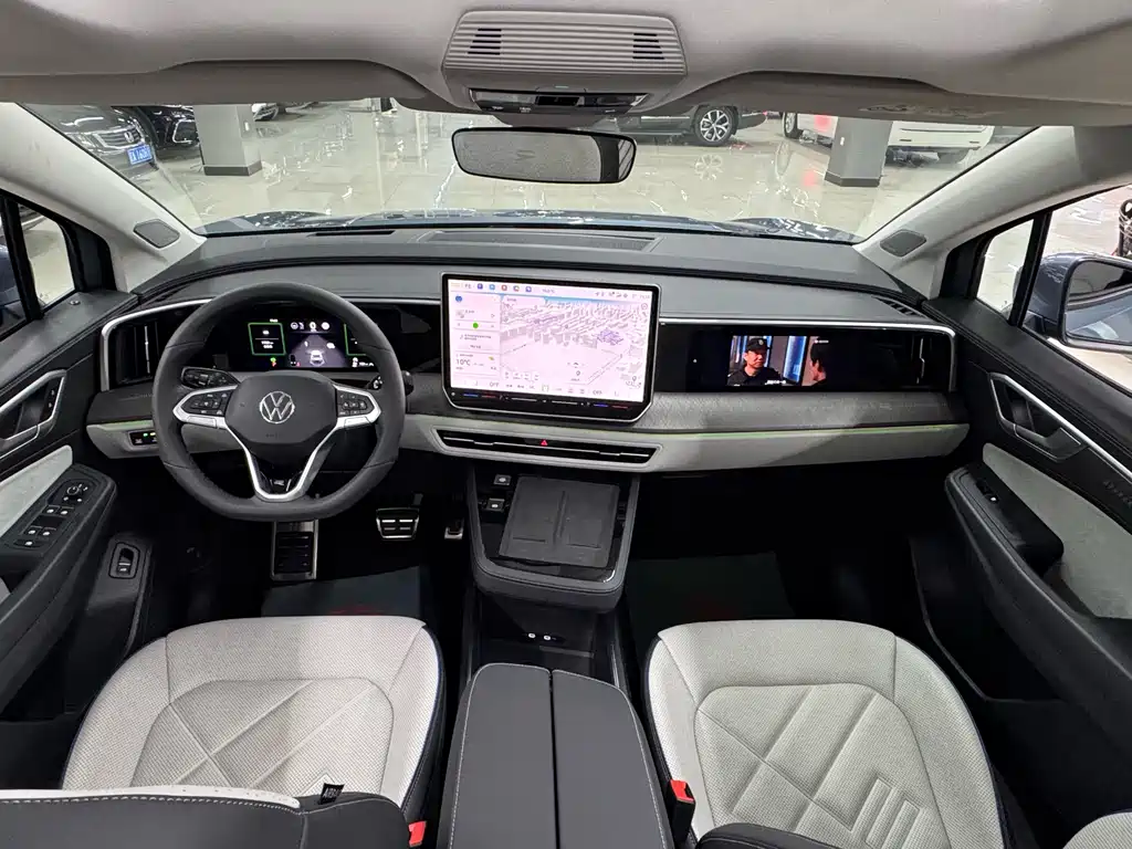 Volkswagen Landscape 2026 450TSI AWD Flagship 6-seater 2025 - thumbnail 5