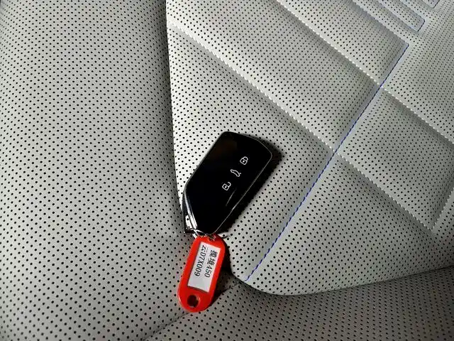 Volkswagen Landscape 2026 450TSI AWD Flagship 6-seater 2025 - thumbnail 15