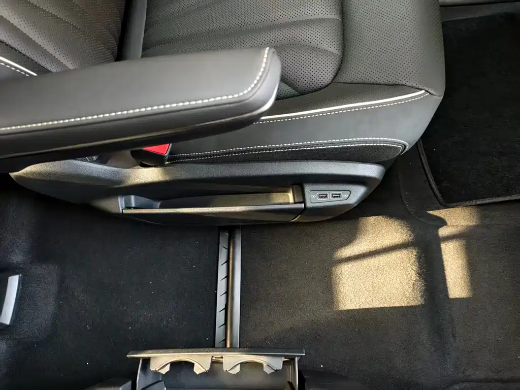 Volkswagen Landscape 2026 450TSI AWD Supreme 6-seater 2026 - thumbnail 24