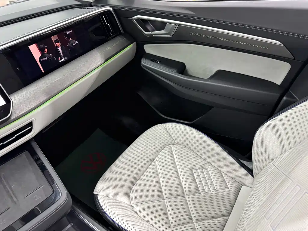 Volkswagen Landscape 2026 450TSI AWD Flagship 6-seater 2025 - thumbnail 22