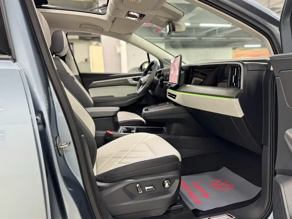 Volkswagen Landscape 2026 450TSI AWD Flagship 6-seater 2025 - thumbnail 28