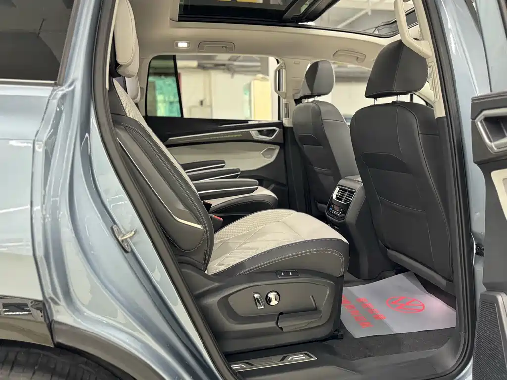 Volkswagen Landscape 2026 450TSI AWD Flagship 6-seater 2025 - thumbnail 29