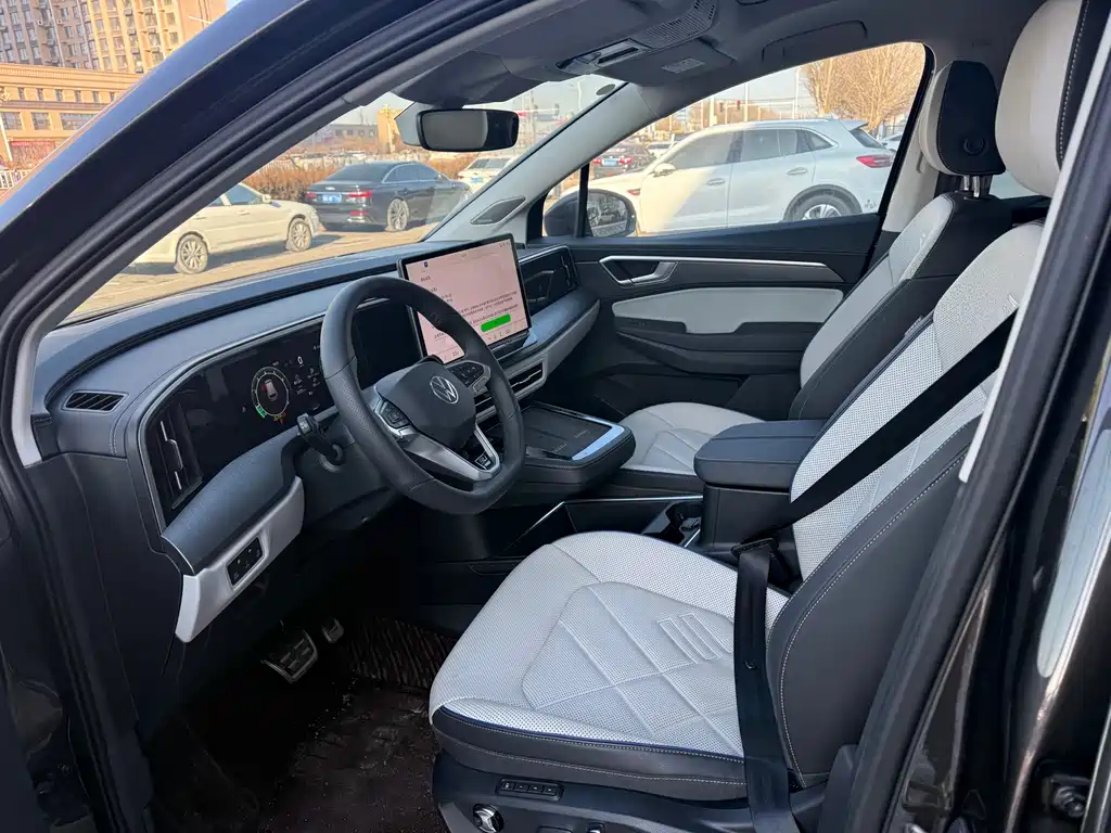Volkswagen Landscape 2026 450TSI AWD Flagship 6-seater 2025 - thumbnail 6
