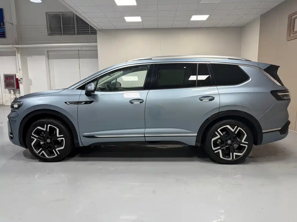 Volkswagen Landscape 2026 450TSI AWD Flagship 6-seater 2025 - thumbnail 8