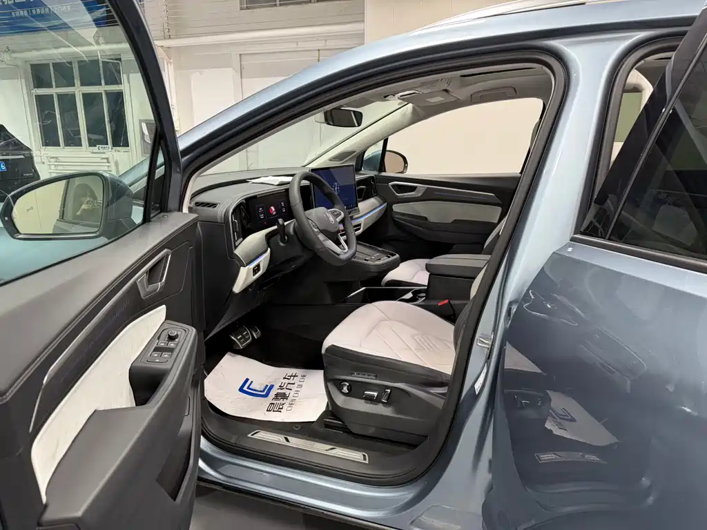 Volkswagen Landscape 2026 450TSI AWD Flagship 6-seater 2025 - thumbnail 11