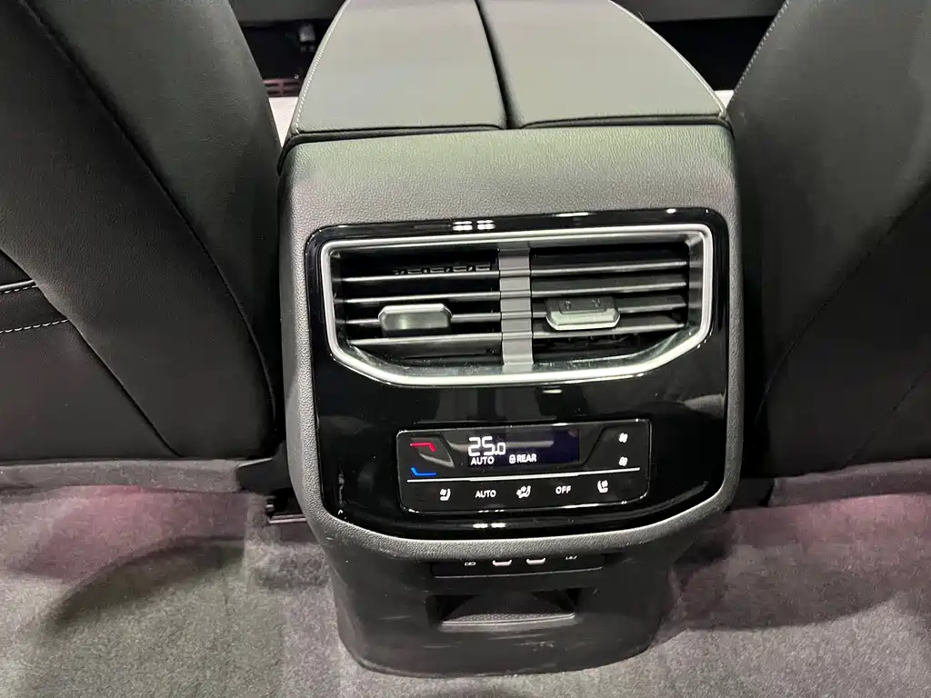 Volkswagen Landscape 2026 450TSI AWD Flagship 6-seater 2025 - thumbnail 29