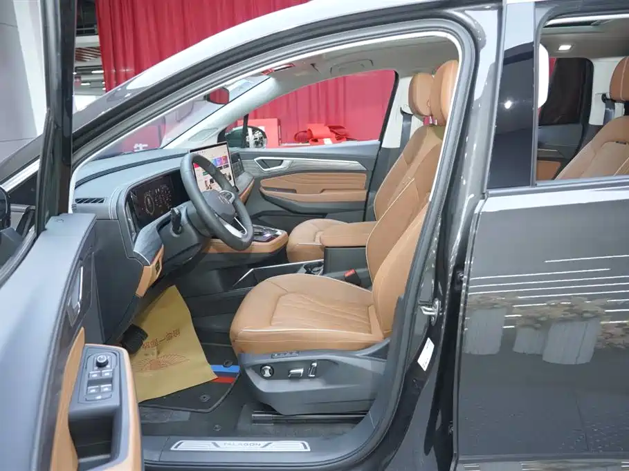 Volkswagen Landscape 2026 450TSI AWD Supreme 6-seater 2025 - thumbnail 16