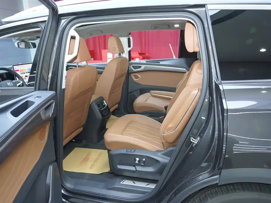 Volkswagen Landscape 2026 450TSI AWD Supreme 6-seater 2025 - thumbnail 17