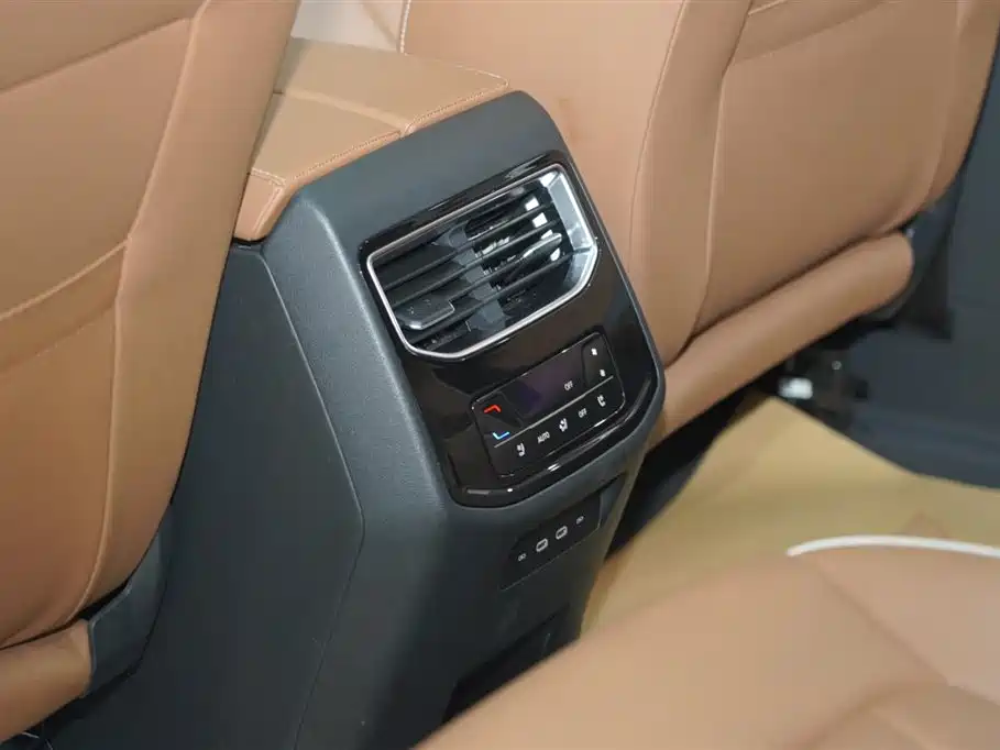 Volkswagen Landscape 2026 450TSI AWD Supreme 6-seater 2025 - thumbnail 18