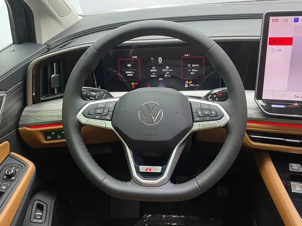 Volkswagen Landscape 2026 450TSI AWD Supreme 6-seater 2025 - thumbnail 14