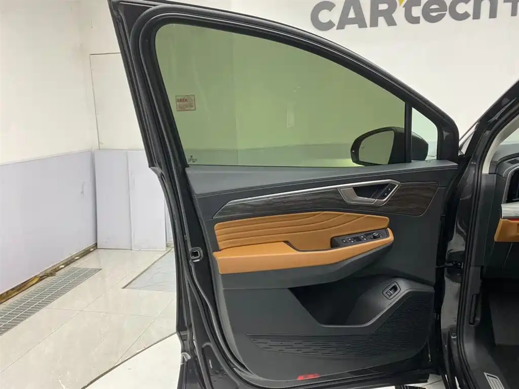 Volkswagen Landscape 2026 450TSI AWD Supreme 6-seater 2025 - thumbnail 16