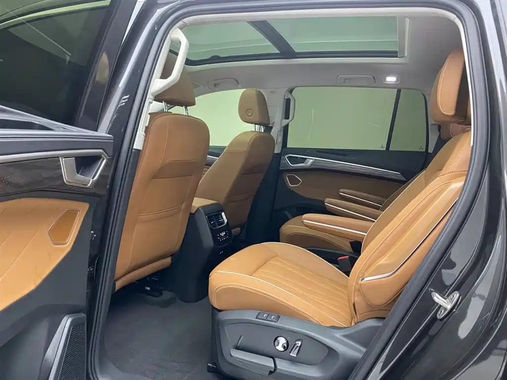 Volkswagen Landscape 2026 450TSI AWD Supreme 6-seater 2025 - thumbnail 19