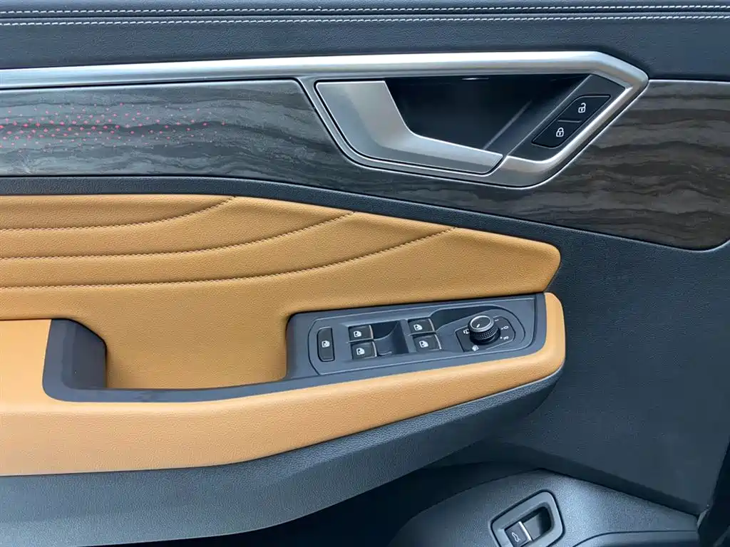 Volkswagen Landscape 2026 450TSI AWD Supreme 6-seater 2025 - thumbnail 26