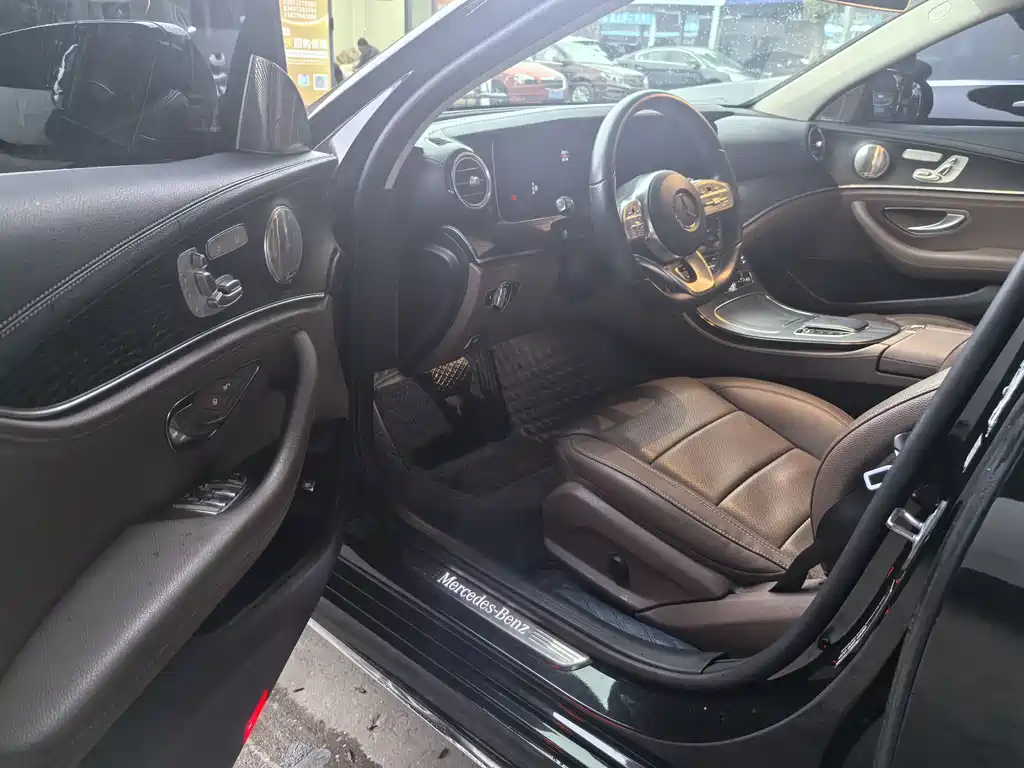 Mercedes-Benz Mercedes-Benz E-Class 2020 E 300 L Sport Fashion Edition 2019 - thumbnail 3