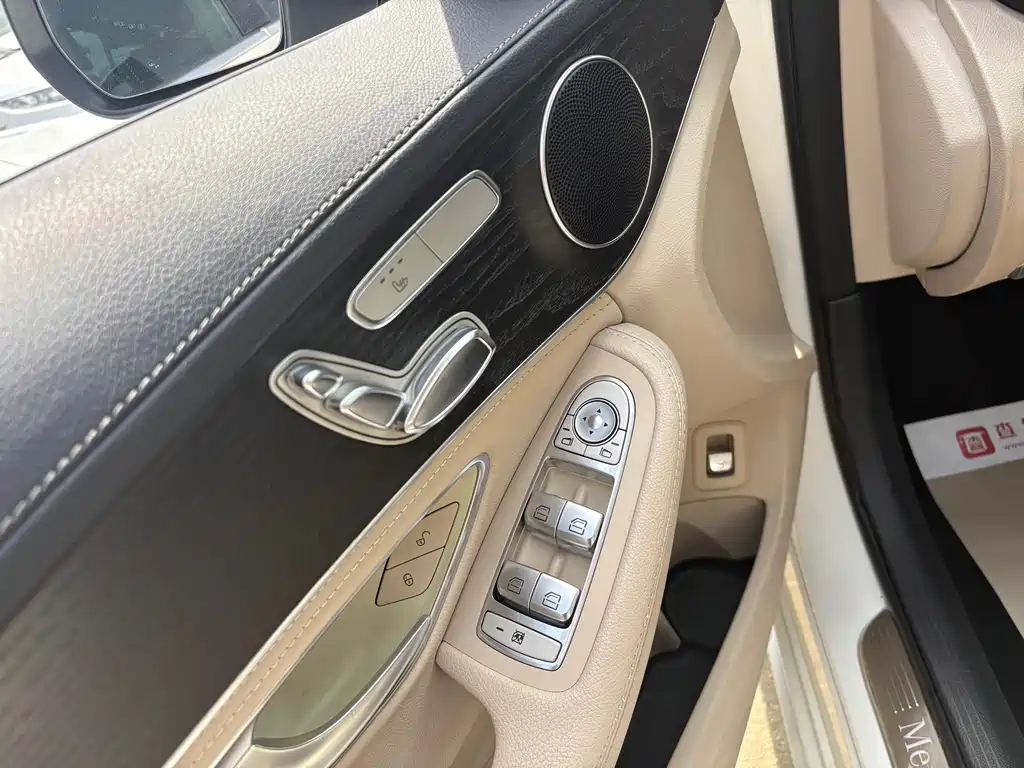 Mercedes-Benz Mercedes-Benz C-Class 2015 C 200 L Sport 2015 - thumbnail 4