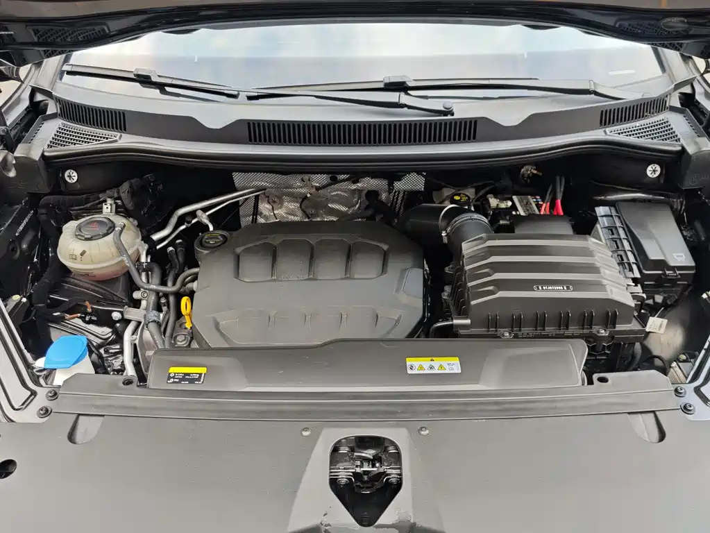 Volkswagen Landscape 2023 Facelift 380TSI AWD Flagship Victory Edition 7-seater 2023 - thumbnail 6