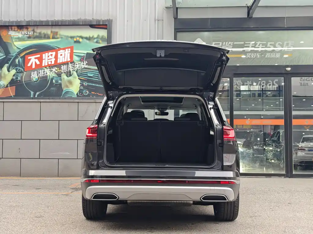 Volkswagen Landscape 2023 Facelift 380TSI AWD Flagship Victory Edition 7-seater 2023 - thumbnail 8