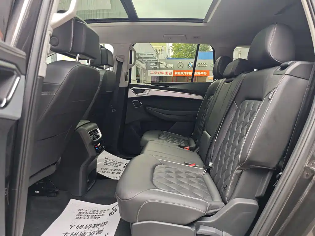 Volkswagen Landscape 2023 Facelift 380TSI AWD Flagship Victory Edition 7-seater 2023 - thumbnail 13
