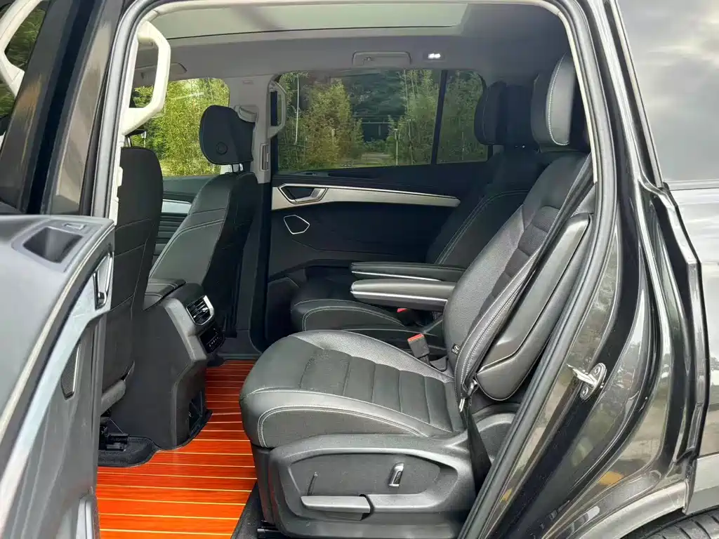 Volkswagen Landscape 2023 Facelift 380TSI AWD Luxury Jiajing Pro 6-Seat 2023 - thumbnail 5