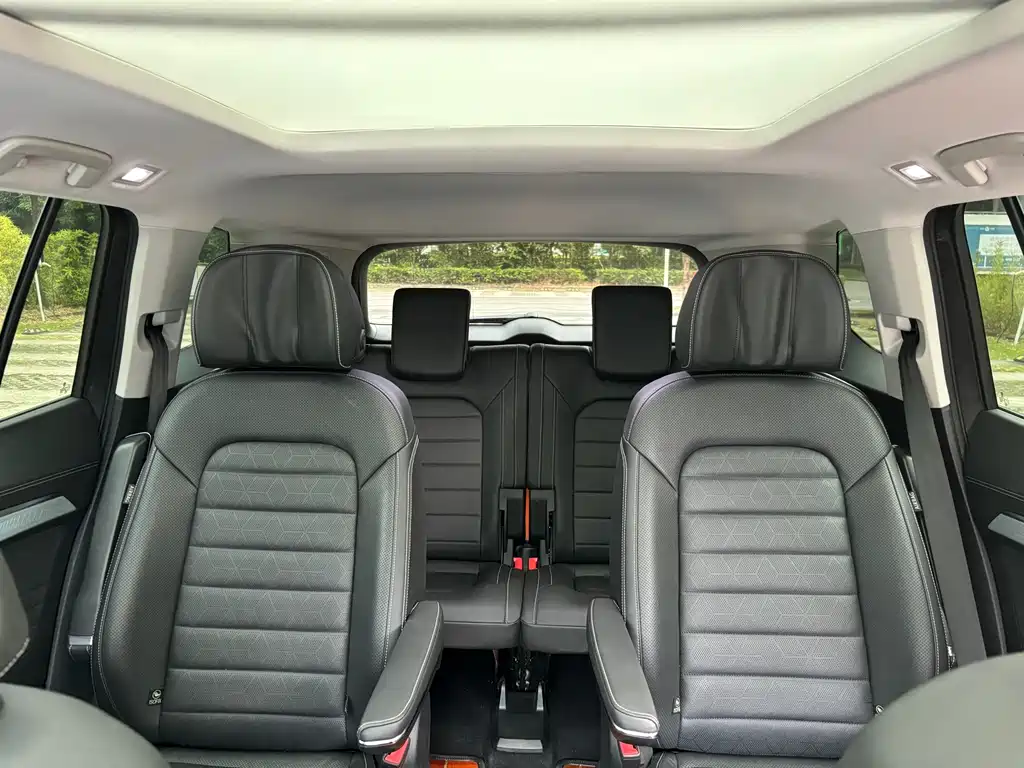 Volkswagen Landscape 2023 Facelift 380TSI AWD Luxury Jiajing Pro 6-Seat 2023 - thumbnail 9