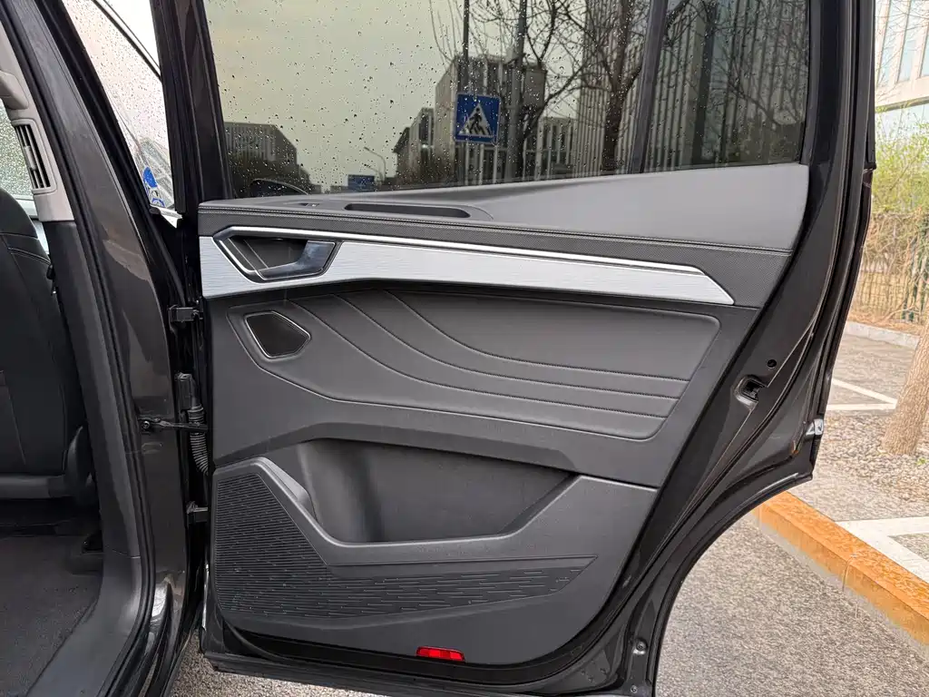 Volkswagen Landscape 2023 Facelift 380TSI AWD Luxury Jiajing Pro 6-Seat 2024 - thumbnail 14