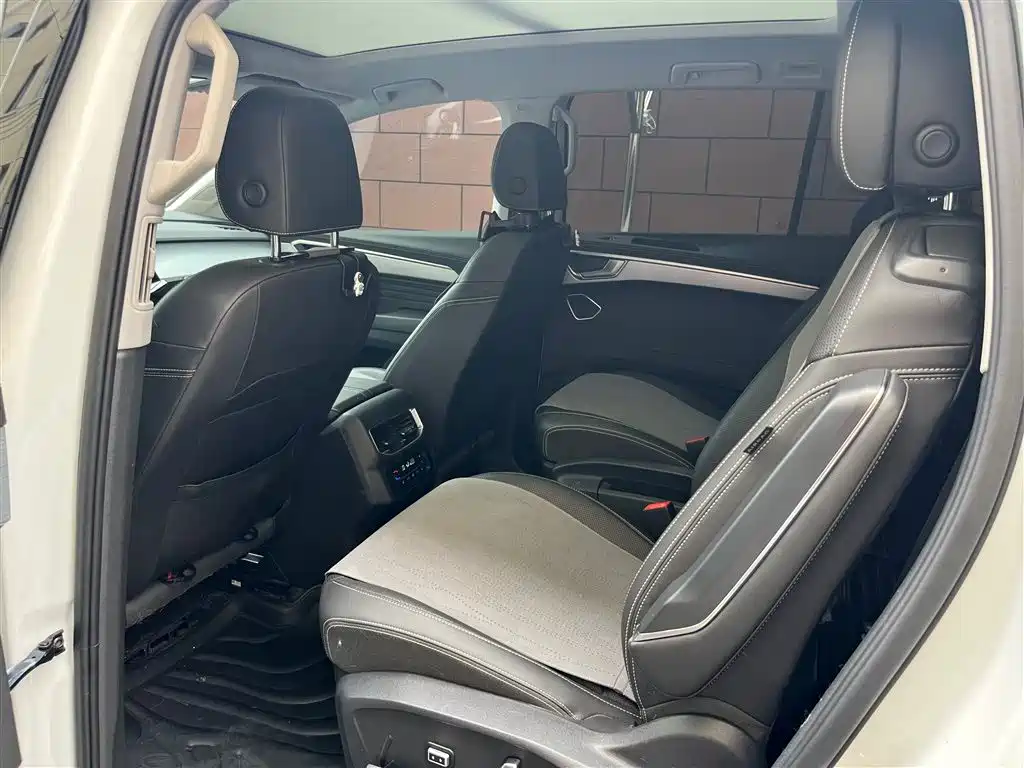 Volkswagen Landscape 2023 Facelift 380TSI AWD Luxury Jiajing Pro 6-Seat 2023 - thumbnail 7