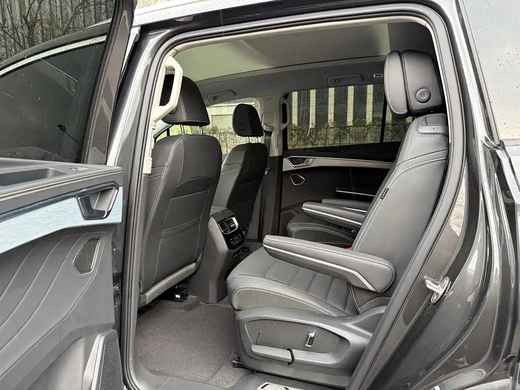 Volkswagen Landscape 2023 Facelift 380TSI AWD Luxury Jiajing Pro 6-Seat 2024 - thumbnail 18