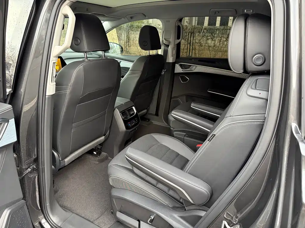 Volkswagen Landscape 2023 Facelift 380TSI AWD Luxury Jiajing Pro 6-Seat 2024 - thumbnail 19